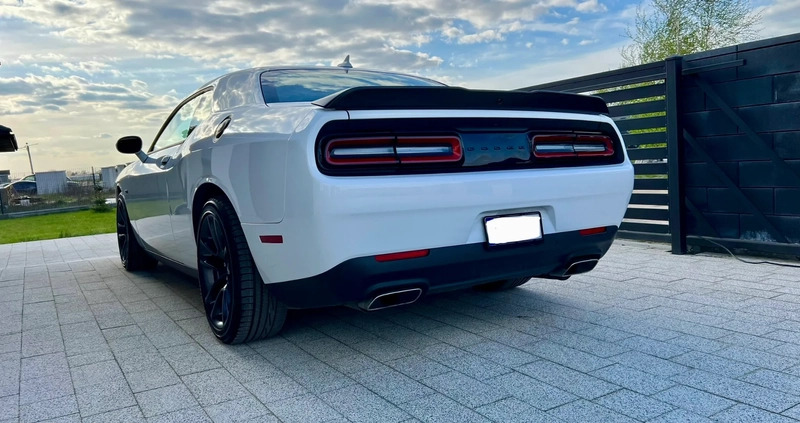 Dodge Challenger cena 209000 przebieg: 2600, rok produkcji 2023 z Ostrołęka małe 352